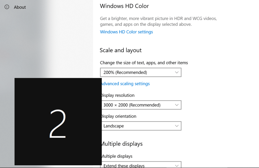 Identify which monitor is which from the Display Settings